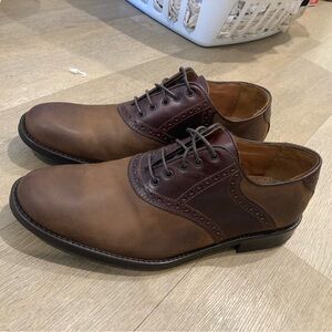 Johnston & Murphy Two-Tone Brown Leather Oxfords